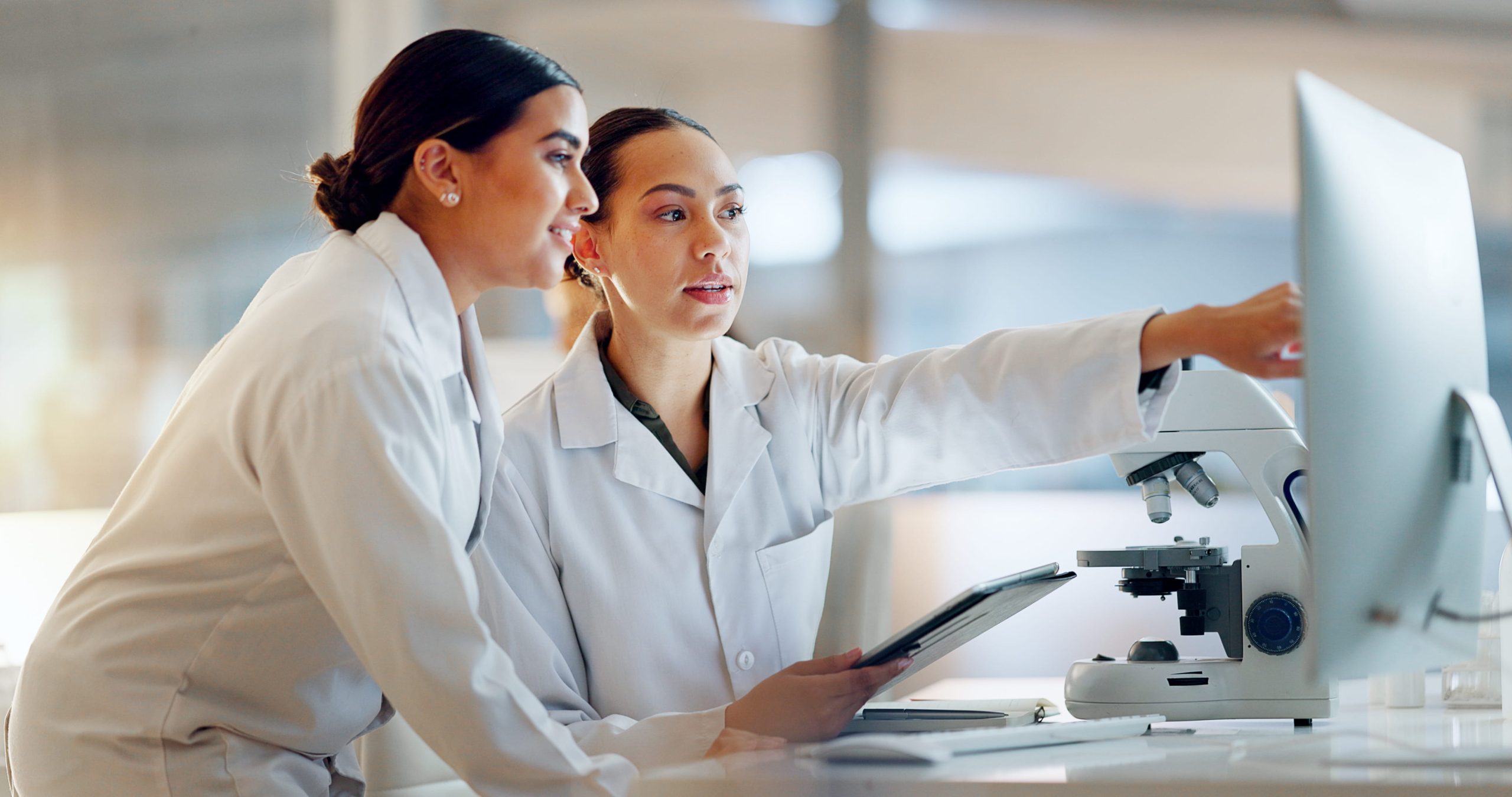 Computer support for healthcare office in US